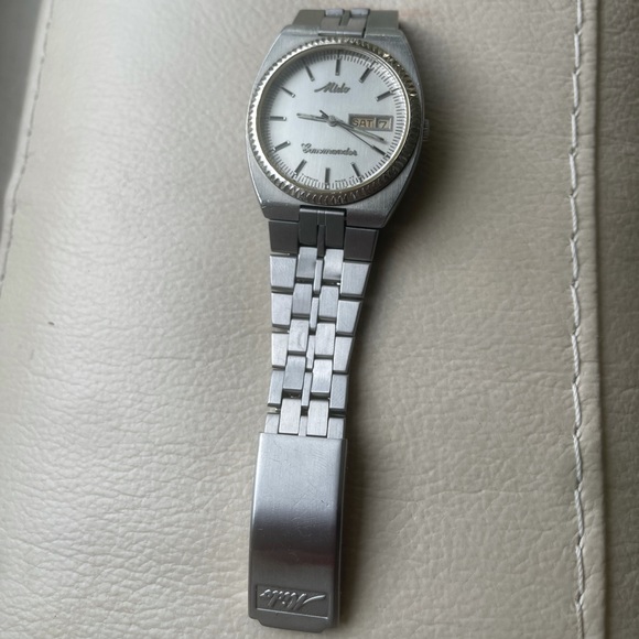 SOLD🔵Mido Commander Automatic w/ White Gold plated Bezel Swiss - Picture 7 of 10